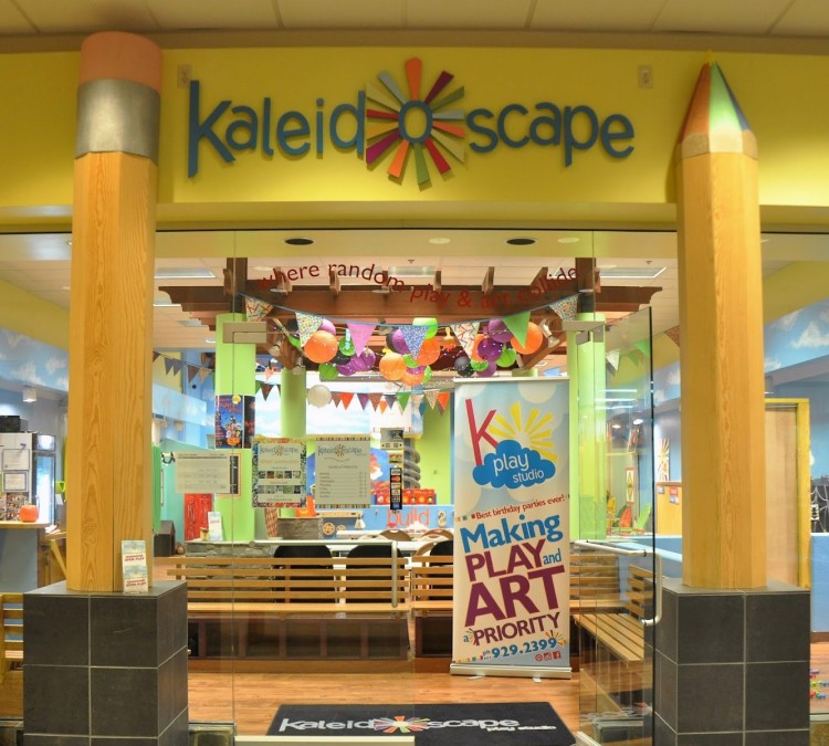 kaleidoscape-play-studio-photo
